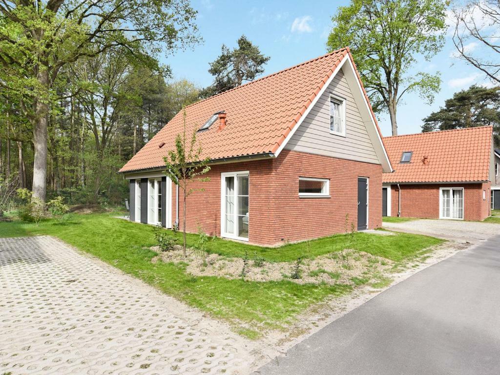 ホテルLandal De Vers Overloon エクステリア 写真
